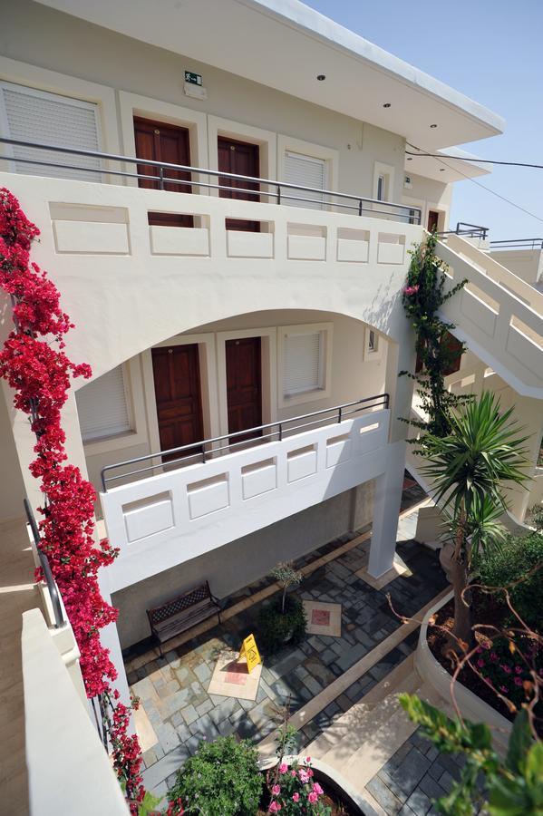 Merabello Apartments Agia Marina  Екстер'єр фото